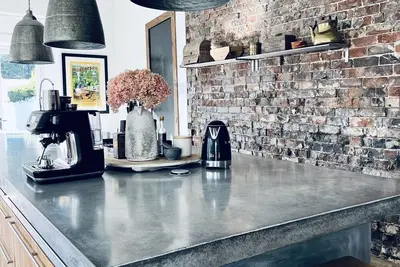Image de Old Bakery Guest House / The Big Part