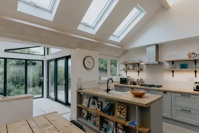 Image de Pixie Place - a bungalow that sleeps 5 guests in 3 bedrooms
