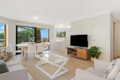 Image de Point View Lodge 2 - Ground Floor Beachfront Bilinga