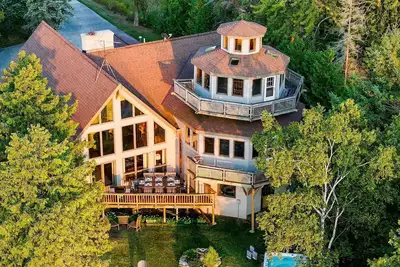 Image de Hammarstrom House - Private Waterfront and Hot Tub