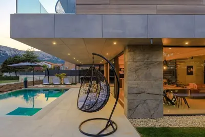 Image de Stylish Villa Besca with heated infinity pool