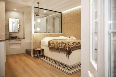 Image de Magnifique appartement familial grand boulevard-6p