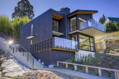 Image de Lake View Villa - Queenstown Holiday Villa