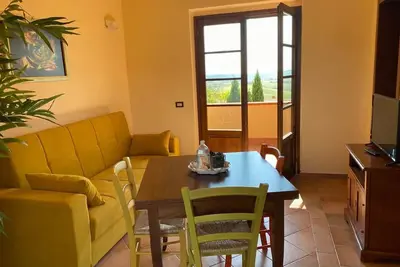 Image de Appartement de vacances Pomaia pour 1 - 6 personnes avec 2 chambres Ă coucher - Appartement de vacan