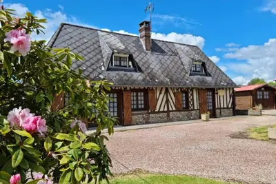 Image de Le Clos du Savourey, charmante longère normande, 6 personnes