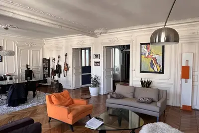 Image de Typical parisian appartment in the center of Paris