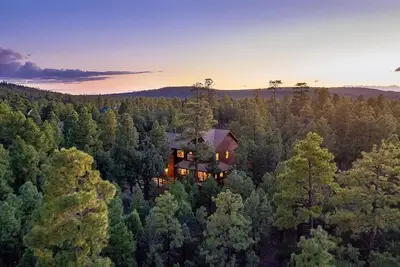 Image de As featured on Hgtv's Log Cabin Living! !