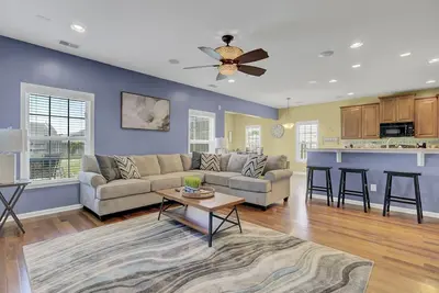 Image de Entire Enjoyable House With Play Boards In Summerville  <br>5bedroom