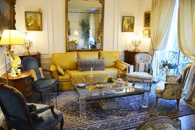 Image de Breathtaking 3 bed 2. 5 bath, near the Eiffel Tower & the Seine!