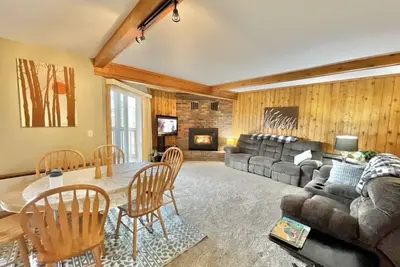 Image de Sleeps 8. 3 Bedroom 2 Bath Better than any motel.