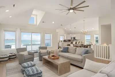Image de Special Sale! Panoramic Oceanfront Luxury -Heated Pool, Elevator Ada, Game Room