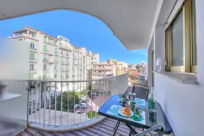 Image de Le Bristol V, Juan les Pins, France