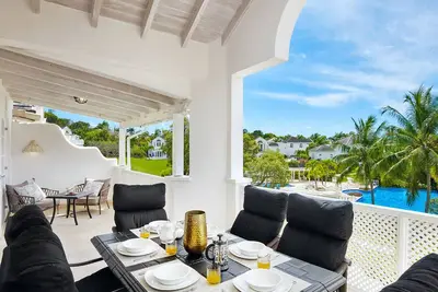 Image de Elegant 3-bedroom, 3 bathroom villa with resort pool