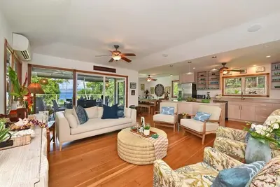 Image de Alaeloa 12 Remodeled 4bd Beach House w Ocean Views