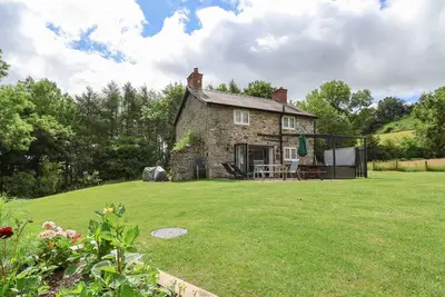 Image de Cae Iocyn, pet friendly, character holiday cottage in Chirk