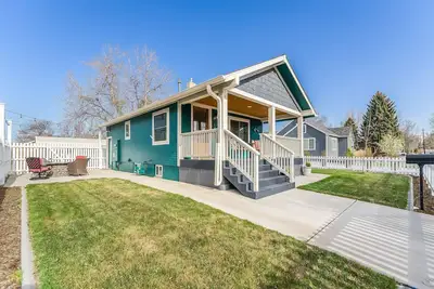 Image de Kanon's Kottage ~ Downtown Loveland