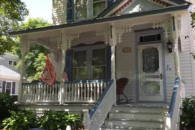 Image de Washington Street Home and Carriage House