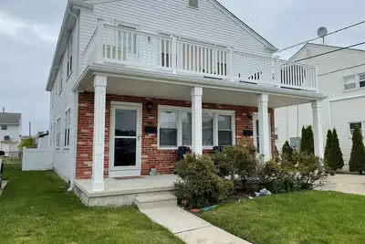 Image de Beautifully  updated (2021) 2 Br, 1. 5 bath, in Ventnor by the bay