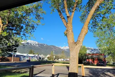 Image de sweet house with beautiful mountain views, near lake and downtown, dog friendly