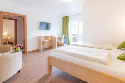 Image de Apartment Dependance - Golf-Tennis-Wellnesshotel Mori
