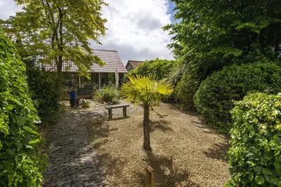 Image de Chalet romantique près de Wilhelminadorp