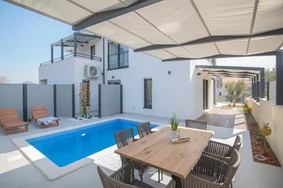 Image de Bel appartement à Murter avec WiFi