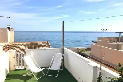 Exclusive Penthouse on the beach facing the sea