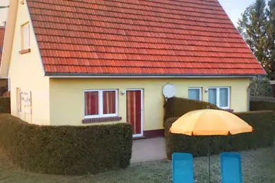 Image de Vacation home \"Julia\" in country house style near national park beautiful cycle paths and beaches