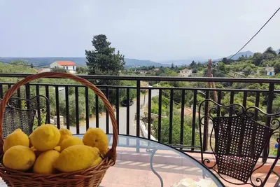 Koukos House surrounded be nature