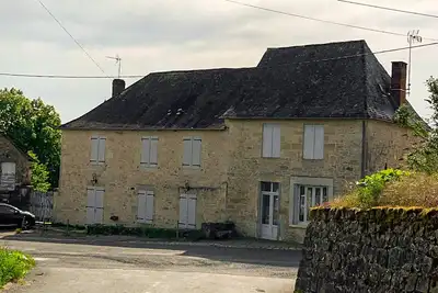 Image de Maison De Charme dans un village classé à 25min de Brive et 20 min de Pompadour