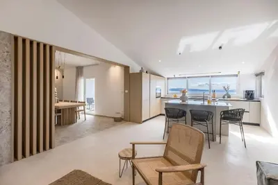 Image de Maison de vacances Okrug Gornji pour 1 - 10 personnes avec 5 chambres à coucher - Maison de vacances