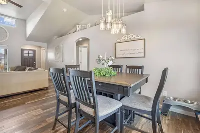 Image de ✨ New Luxury home Ne Tf near St. Luke's