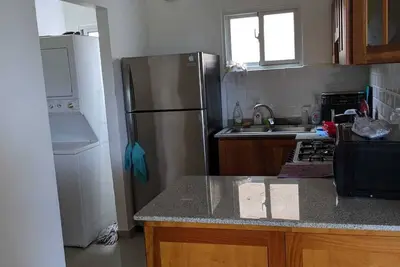 Image de Beautiful 3 bedroom apartment, roof with mountain and ocean view