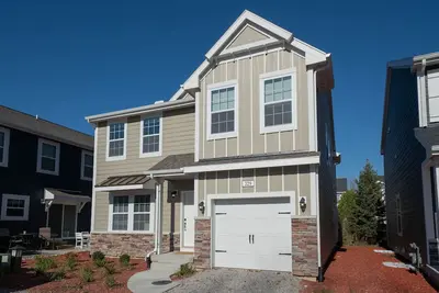 Image de Home w/Year Round Pool & Hot Tub, Clubhouse & Marina