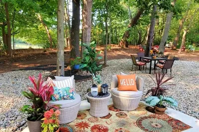 Image de Gorgeous 6 bedroom \"Retreat\" - Indoor and Outdoor!