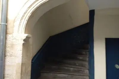 Image de 2 Bedroom Apartment in Nîmes