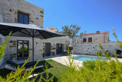 Image de Stone project villa, pool, near tavern, supermarket