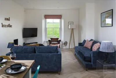 Image de An Chy Gwyn - luxury and style, short walk to Porthcurno beach, with parking