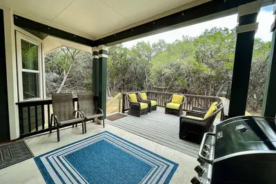 Image de Driftwood Delight - Hill Country Home With Modern Amenities