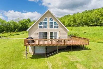 Image de Hilltop Country Home with Panoramic Views – Peaceful and Private Retreat