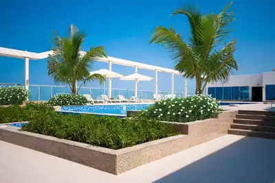 Image de Beautiful 1 bedroom apartment by the beach