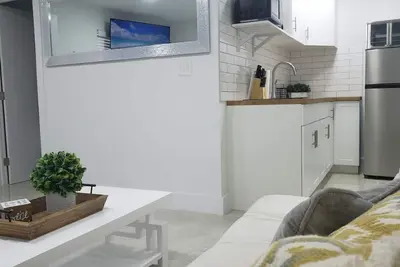 Image de Chic 2 Br Minutes From Hollywood Beach, Casino & The Young Circle