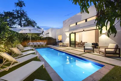 Image de Villa Capri 5br Central Miami Design District