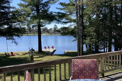 Image de Waterfront Adirondack privacy while walking to Old Forge village