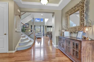Image de Pool! ! 4, 000 sqft Cozy Mtn Home! Huge Game Room! Family Friendly Pool Table