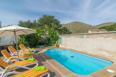 Villa Luna - Beautiful villa with private pool. Free WiFi.
