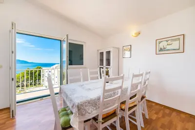 Image de Stunning 3-Bedroom Apartment in Gradac