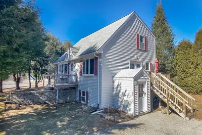 Image de Family beach home within a 15 minute walk of Maine's nicest beaches