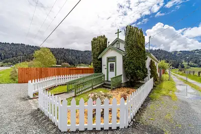 Image de Unique farm cabin with WiFi, private washer\/dryer, & kitchenette