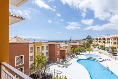 Image de Apartm entièrement rénové avec vue magnifique depuis la terrasse sur le toit